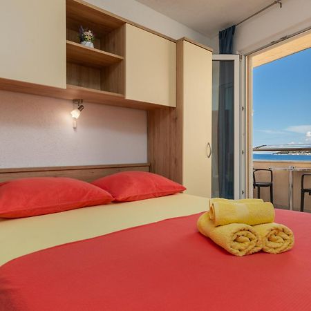 Apartments By The Sea Drasnice, Makarska - 6697 Экстерьер фото