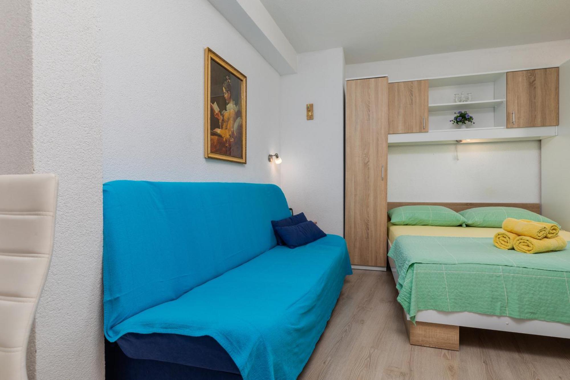Apartments By The Sea Drasnice, Makarska - 6697 Номер фото